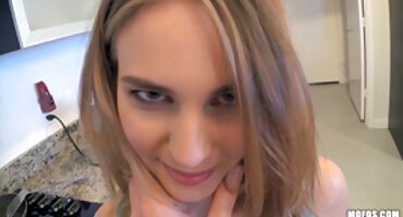 sex lanxinh Fucking trong ass với một chàng trang phim sex trai nga.